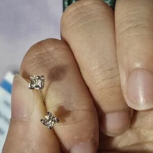 18k White Gold Diamonds Earrings